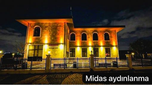 dis aydinlatma cami minare